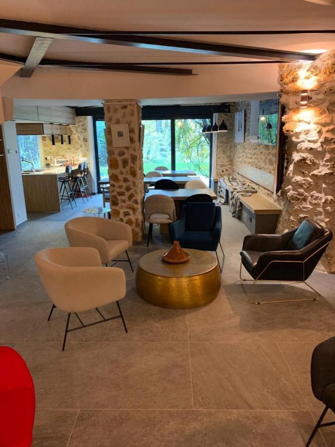 La Maison De Robinson Le Plessis-Robinson Εξωτερικό φωτογραφία